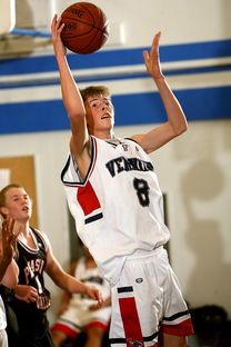 爱游戏电脑版官网-篮球运动员比赛中应激反应及心理调适方法，篮球比赛运动员注意事项